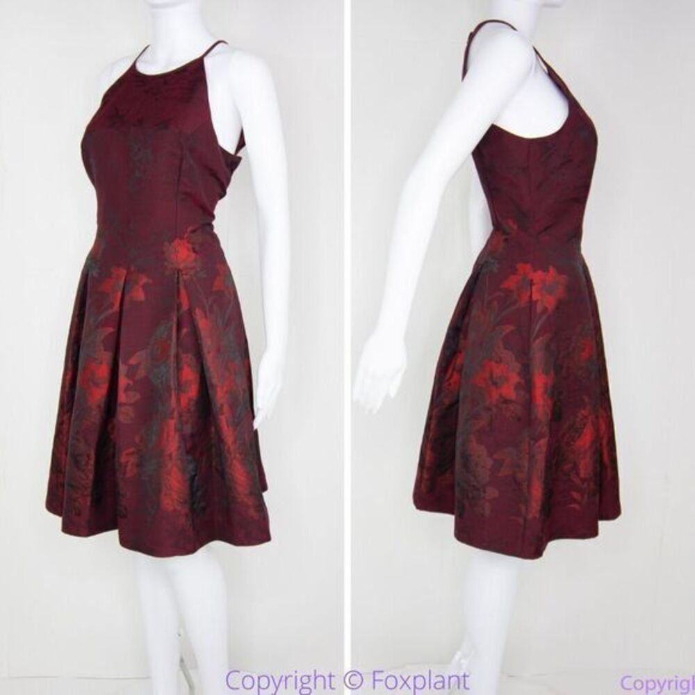 NEW White House Black Market Red Floral-Jacquard Fit-And-Flare Dress - Picture 4 of 16